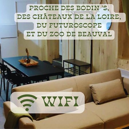 Appartement 2 Chambres Avec Wifi Centre De Descartes Ngoại thất bức ảnh